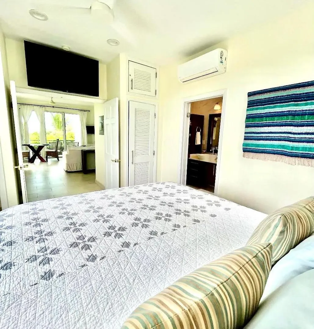 Villa Wyakha 4 Ocean View Long Bay 0*,  Islas Turks y Caicos
